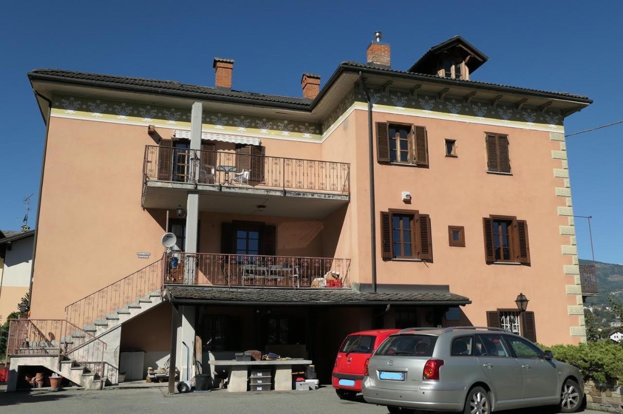 Casa Vacanze Valle D'Aosta - Maison Lugon Buitenkant foto